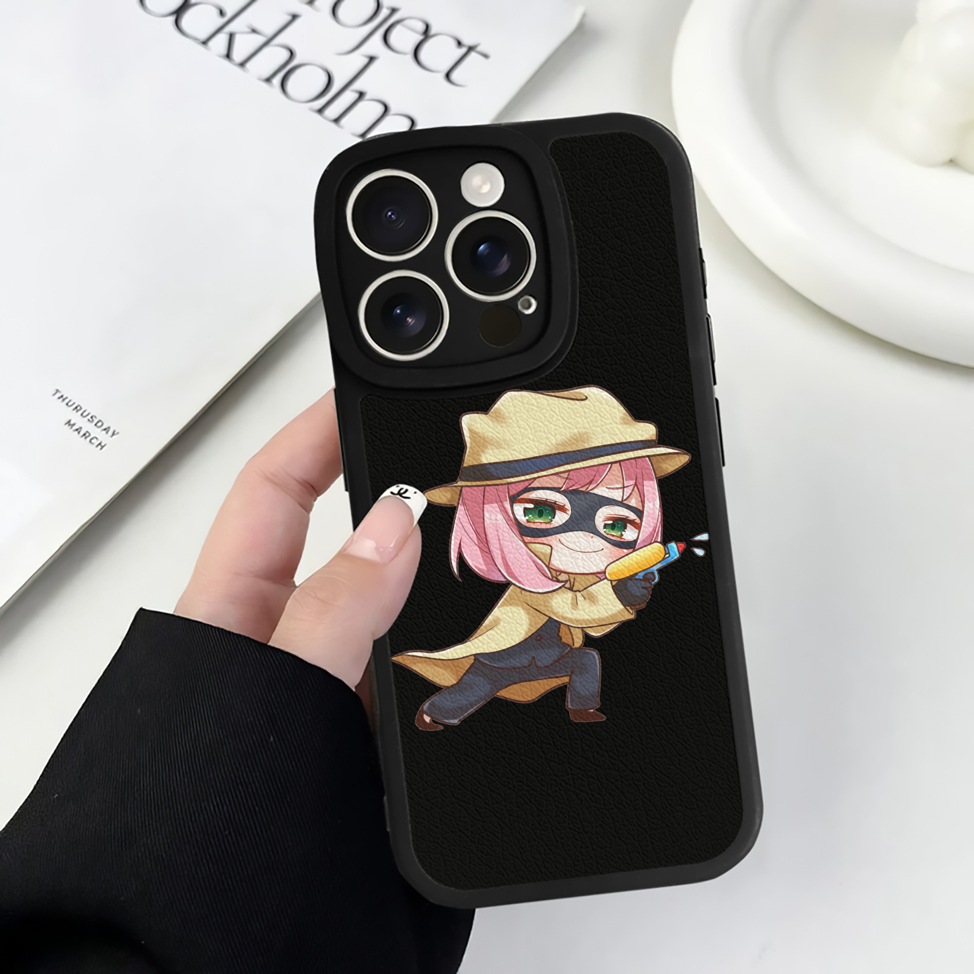 （画像用） SPY×FAMILY间谍家家酒 【iPhone 16シリーズ対応】シリコンスマホケース（レザー調） 材質：シリコン